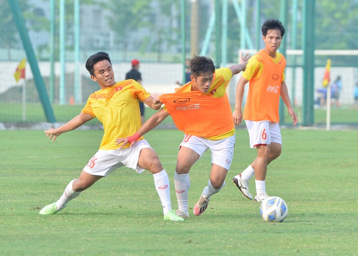 U19 Việt Nam áp dụng chiến thuật khó nhằn từng giúp U23 thành công, đặt mục tiêu vô địch Đông Nam Á  - Ảnh 4.