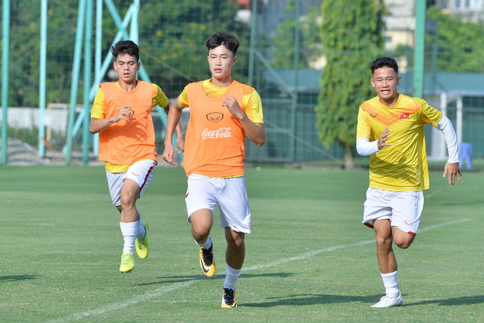 U19 Việt Nam áp dụng chiến thuật khó nhằn từng giúp U23 thành công, đặt mục tiêu vô địch Đông Nam Á  - Ảnh 1.
