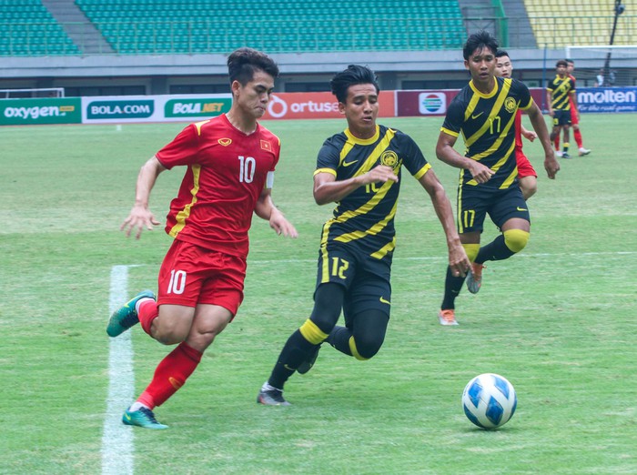 Thua 0-3 U19 Malaysia, U19 Việt Nam khép lại giấc mơ vô địch U19 Đông Nam Á - Ảnh 2.