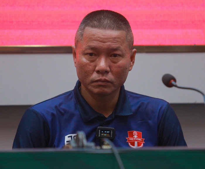 Head Coach Zhu Dingning: 
