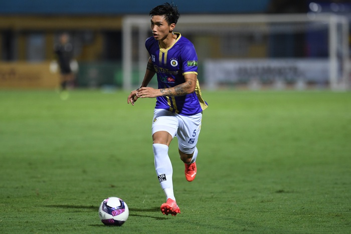 Sao trẻ U23 thét lớn vì bỏ lỡ cơ hội &quot;trời cho&quot;, Tuấn Hải mở tài khoản tại V.League 2022 - Ảnh 12.