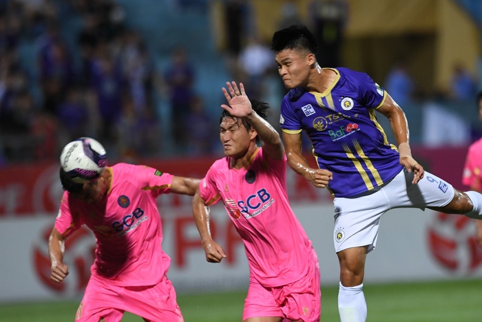 Sao trẻ U23 thét lớn vì bỏ lỡ cơ hội &quot;trời cho&quot;, Tuấn Hải mở tài khoản tại V.League 2022 - Ảnh 8.