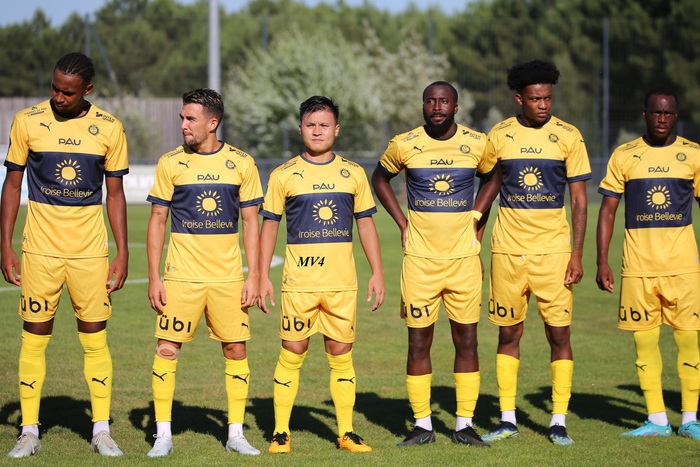 Giá trị đội hình Pau FC thuộc nhóm thấp nhất Ligue 2
