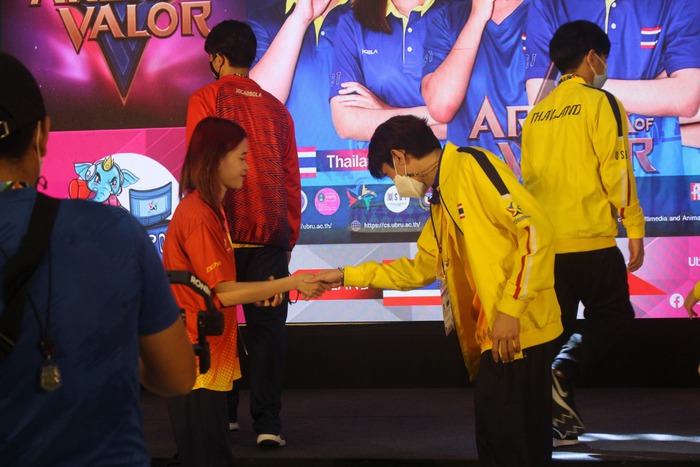 Đội tuyển nữ sinh viên Việt Nam xuất sắc giành huy chương vàng Liên Quân Mobile tại Đại hội thể thao sinh viên Đông Nam Á - Ảnh 10.