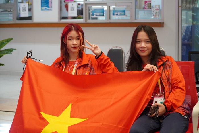 Đội tuyển nữ sinh viên Việt Nam xuất sắc giành huy chương vàng Liên Quân Mobile tại Đại hội thể thao sinh viên Đông Nam Á - Ảnh 5.