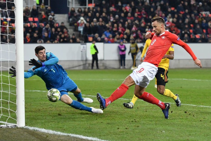 Thụy Sĩ 5-2 Bỉ: Đội bóng số 1 thế giới thua ngược không thể tin nổi - Ảnh 6.