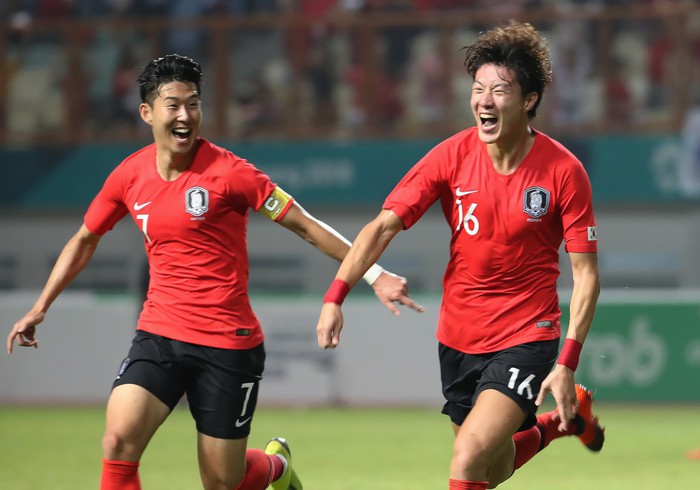 CHÍNH THỨC: Vô địch AFF Cup 2018, Việt Nam sẽ tranh Siêu Cúp châu Á với Hàn Quốc tại Mỹ Đình - Ảnh 1.