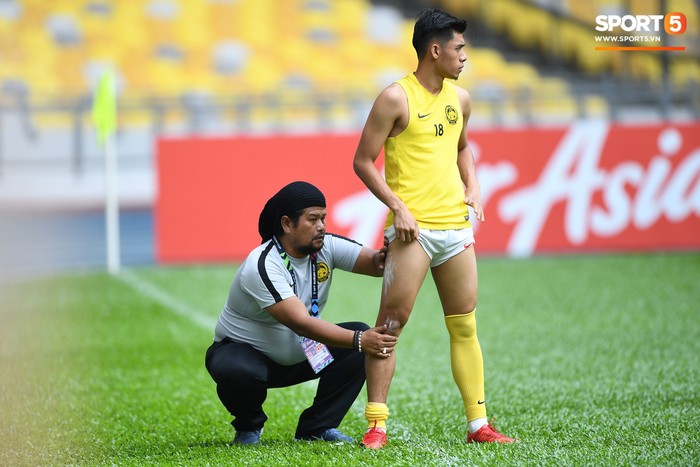 Đội tuyển Malaysia chơi bóng ném trong buổi tập cuối cùng trước khi đối đầu tuyển Việt Nam - Ảnh 11.