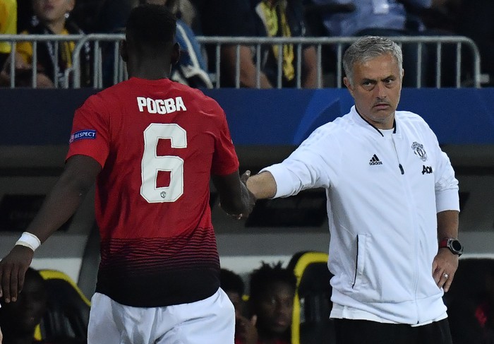 Pogba bị Mourinho quở trách ngay trong phòng thay đồ - Ảnh 2.