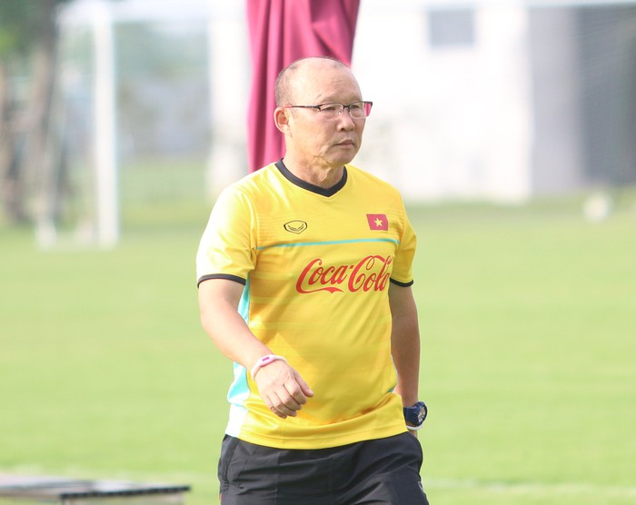 TTK VFF Lê Hoài Anh: Tôi chưa hề báo anh Lê Huy Khoa chuẩn bị cho AFF Cup 2018 - Ảnh 1.