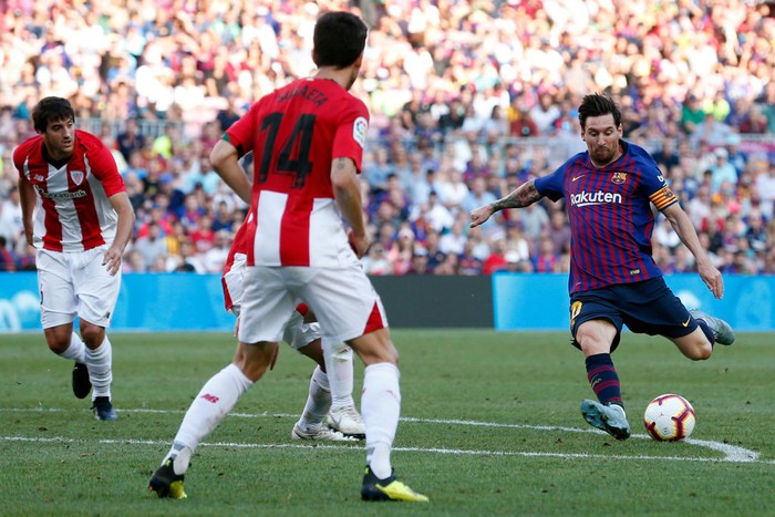 Messi kiến tạo, Barca chật vật thoát thua trên sân nhà - Ảnh 7.