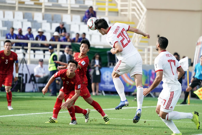 5 điểm nhấn sau trận Việt Nam 0-2 Iran: Thua nhưng hy vọng lại thêm bùng cháy - Ảnh 1.