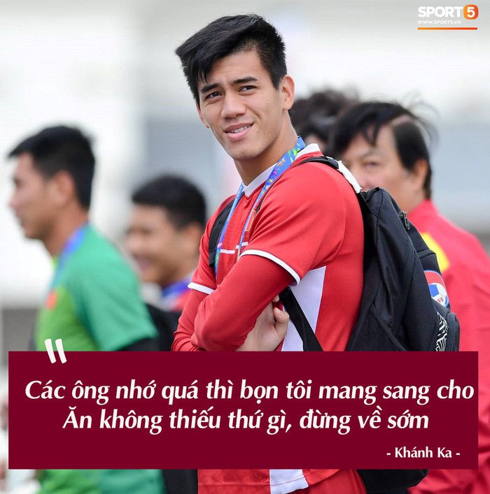 Trước vòng đấu loại trực tiếp Asian Cup 2019, Đặng Văn Lâm tuyên bố: Anh sẽ về nước, nhưng không phải hôm nay - Ảnh 4.