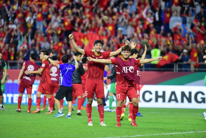 Báo thể thao Singapore: Việt Nam xứng đáng là tấm gương cho cả Đông Nam Á học tập - Ảnh 1.