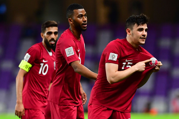 Asian Cup 2019: 4 trai đẹp ngoại quốc khiến chị em liêu xiêu - Ảnh 17.
