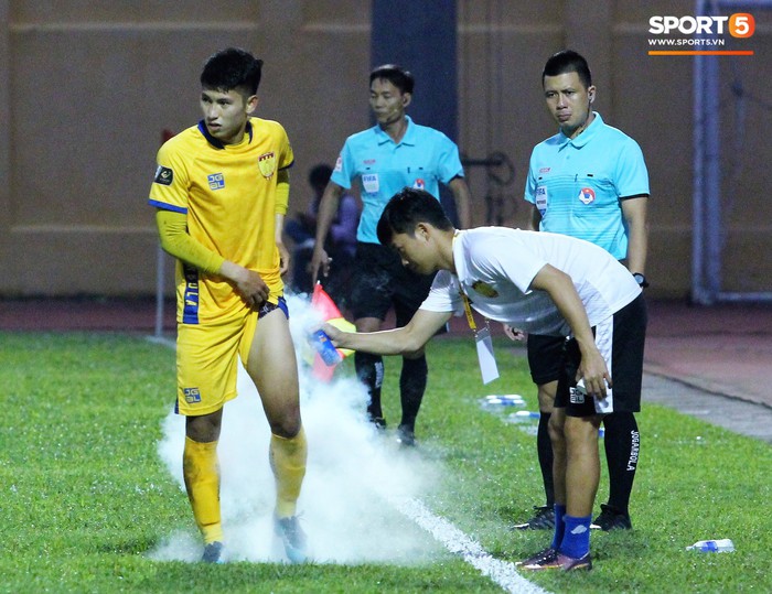 Măng non của CLB Thanh Hóa rạng rỡ trong ngày chào sân V.League 2019 - Ảnh 9.