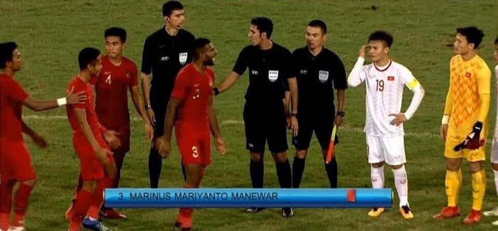 HLV U23 Indonesia tố cáo cầu thủ Việt Nam khiêu khích khiến cầu thủ già trước tuổi bị thẻ đỏ - Ảnh 1.