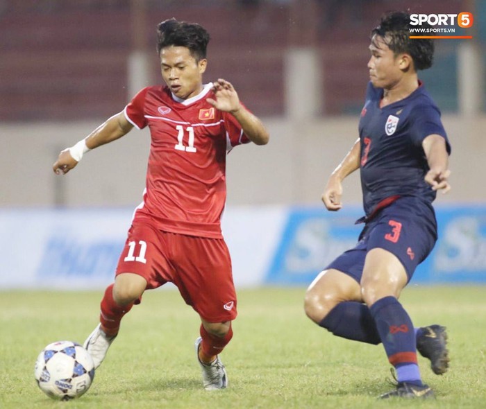 U19 Việt Nam 1-0 U19 Thái Lan (Chung kết U19 Quốc Tế): Tiểu Công Phượng Xuân Tạo tỏa sáng đem về chức vô địch cảm xúc - Ảnh 3.
