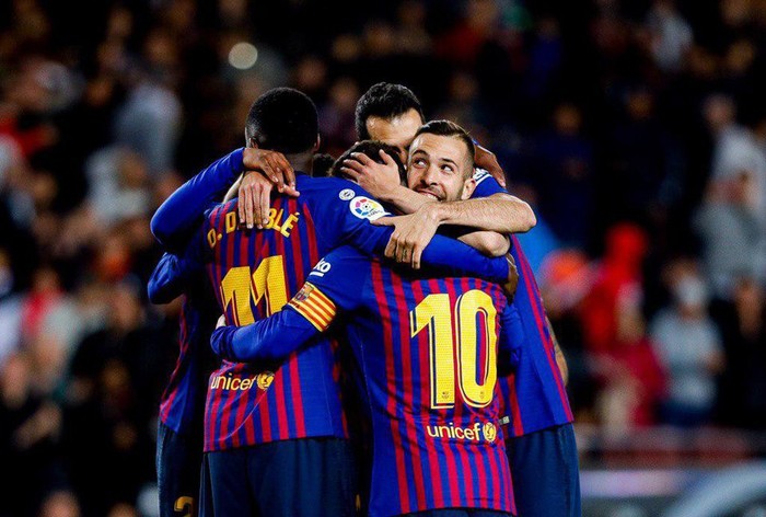 Hai cái tên bất ngờ tỏa sáng giúp Barcelona tiến sát ngôi vô địch La Liga - Ảnh 10.