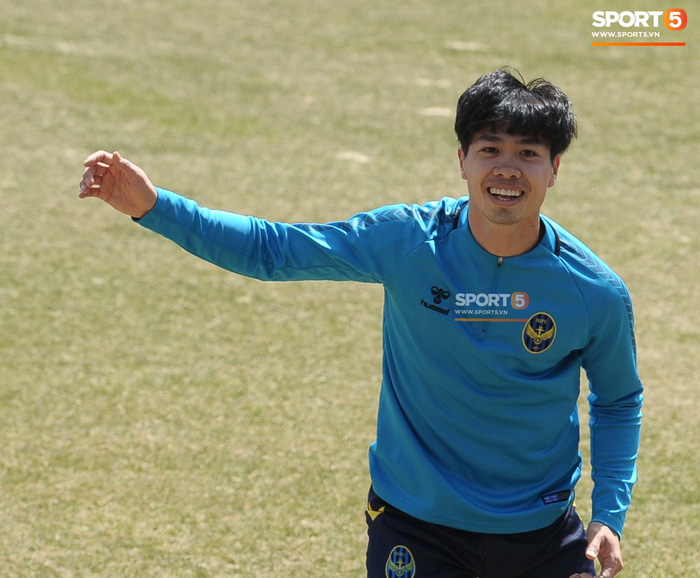 Công Phượng cười thả ga trong buổi tập của Incheon United, sẵn sàng cho lần đá chính tiếp theo ở K.League - Ảnh 6.