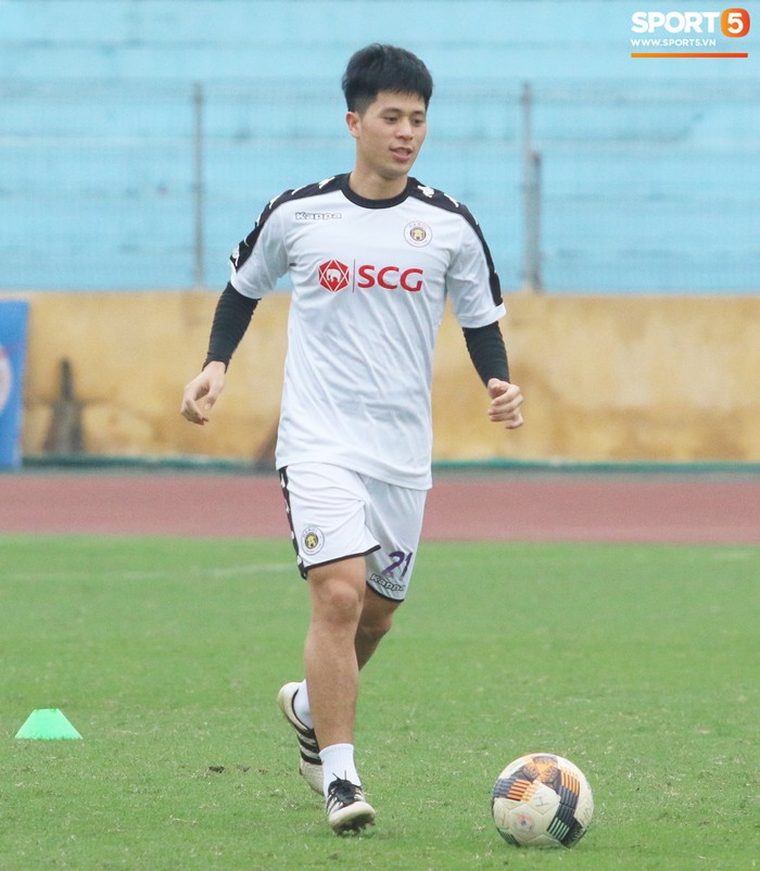 Quang Hải tươi tắn trong buổi tập của Hà Nội FC, sẵn sàng dự đại chiến với Sông Lam Nghệ An - Ảnh 5.