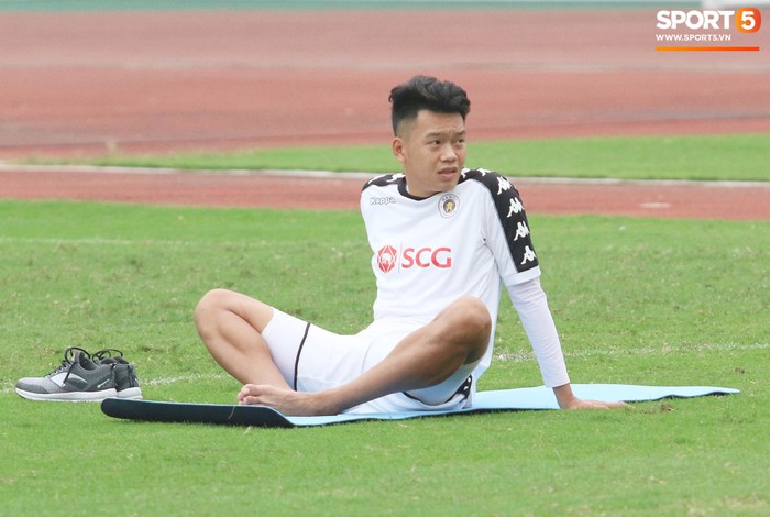 Quang Hải tươi tắn trong buổi tập của Hà Nội FC, sẵn sàng dự đại chiến với Sông Lam Nghệ An - Ảnh 6.