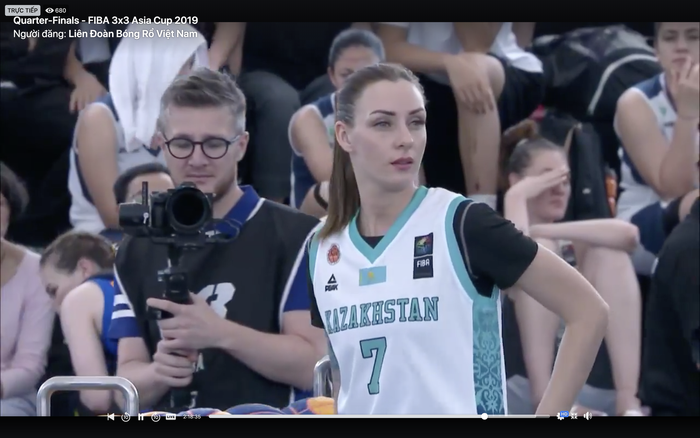 FIBA 3x3 Asia Cup 2019: Khoa Trần chịu thua trước sắc đẹp tới từ Kazakhstan và đứng ở vị trí thứ hai nội dung Shoot-Out - Ảnh 2.