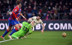 Tranh cãi nảy lửa quanh tình huống Jota "ngã khéo", mang về quả penalty cho Liverpool
