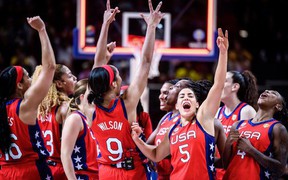Thắng cách biệt Trung Quốc, tuyển Mỹ giành Huy chương vàng giải vô địch bóng rổ nữ thế giới 2022