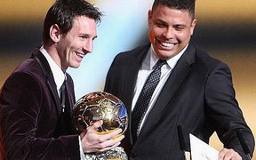 10 huyền thoại nghĩ Messi là cầu thủ xuất sắc nhất lịch sử (phần 1)
