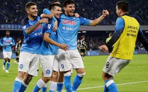 Kết quả Serie A: Napoli tạo ra khoảng cách lớn với AC Milan