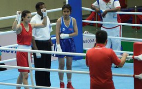 Chiến thắng chỉ sau 30 giây, võ sĩ boxing Nguyễn Thị Tâm khẳng định sức mạnh tại SEA Games 31