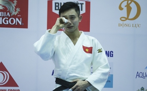 Nguyễn Hoàng Thành cảm xúc lẫn lộn sau tấm HCV Judo SEA Games 31