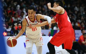 Thua thiệt thể hình, đội tuyển bóng rổ nam Việt Nam nhận thất bại trước Indonesia