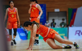 40 phút kiên cường, vượt bão chấn thương của tuyển bóng rổ nữ Việt Nam trong trận Malaysia