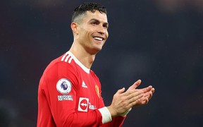 Ông chủ mới của Chelsea trực tiếp đàm phán mua Ronaldo?