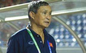 HLV Mai Đức Chung gia hạn hợp đồng với VFF, tiếp tục dẫn dắt tuyển nữ Việt Nam dự Wolrd Cup