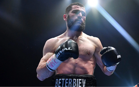 Nhà vô địch boxing Artur Beterbiev hướng tới năm 2023 mang tính bước ngoặt