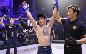 LION Championship 08 khép lại đêm thi đấu kỉ lục với đòn siết cổ của Văn Nam