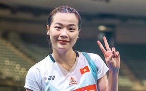 Đánh bại tay vợt số 8 thế giới, Thùy Linh giành chiến thắng lịch sử