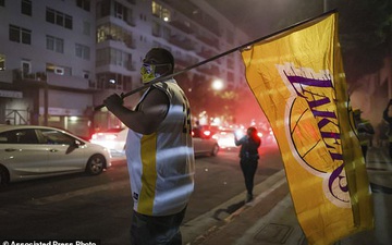 Cảnh sát bắt giữ 76 kẻ quá khích trong đêm ăn mừng chức vô địch của Los Angeles Lakers
