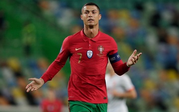 Ronaldo và đồng đội dính "vận xui", Bồ Đào Nha bất phân thắng bại với Tây Ban Nha