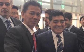 Hàng loạt ngôi sao bóng đá Việt Nam tiếc thương sự ra đi của huyền thoại Diego Maradona
