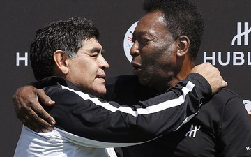 Chiến tranh và hòa bình giữa Maradona và Pele