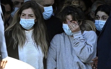 Biến căng: Y tá không chăm sóc Maradona, thừa nhận bị công ty ép làm giả lời khai