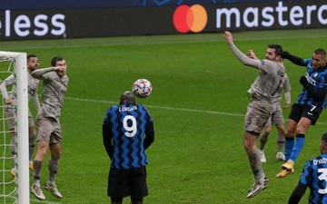 Inter Milan bị loại tức tưởi vì tình huống chọn vị trí hết sức vô duyên của Lukaku