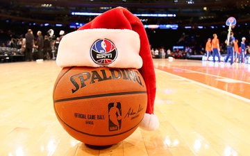 Hé lộ lịch thi đấu đêm Giáng sinh NBA 2020: LeBron James đối đầu Luka Doncic, Giannis Antetokounmpo đụng độ Stephen Curry
