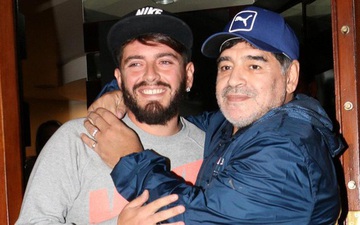 30 năm khổ sở để được thừa nhận của con trai Maradona, từ “tên khốn rình cướp tài sản” đến “con yêu của bố”