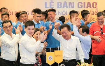 Hà Nội FC chuyển giao đội U21 cho CLB ở giải hạng Nhì, nhà vô địch AFF Cup làm HLV trưởng