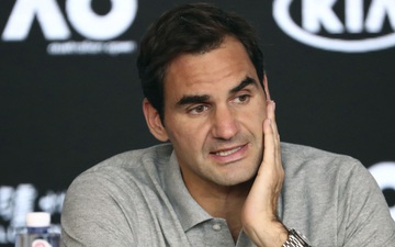 Hưởng niềm vui trở thành VĐV kiếm tiền khủng nhất chưa được bao lâu, Federer đã lại gửi tới fan tin buồn